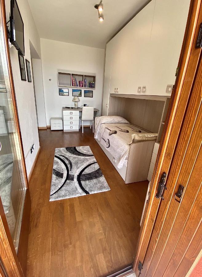 Dream Apartment ตอสโกลาโน มาแดร์โน ภายนอก รูปภาพ